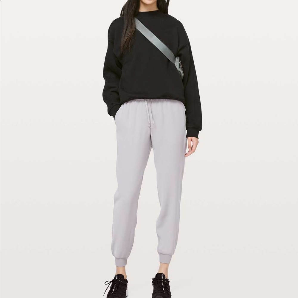 Lululemon on the fly jogger woven